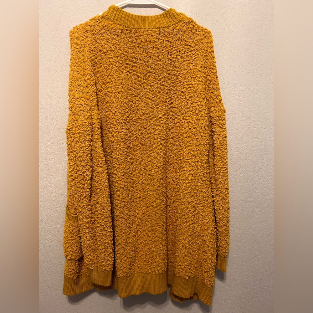 Women’s Yellow Cardigain - Picture 2 of 2